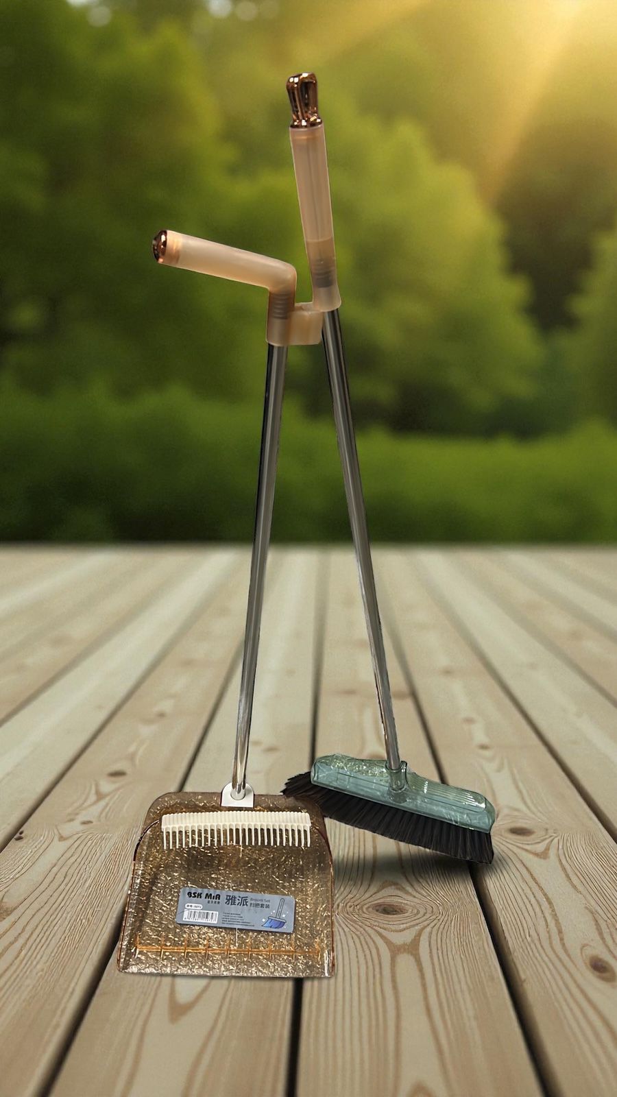 Escoba y recogedor de acrilico